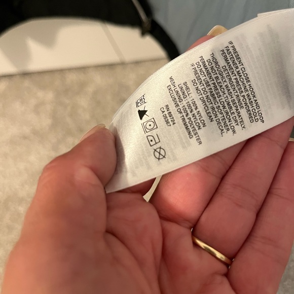 Columbia women’s collared rain jacket with mesh lining size small long sleeves - Picture 7 of 13